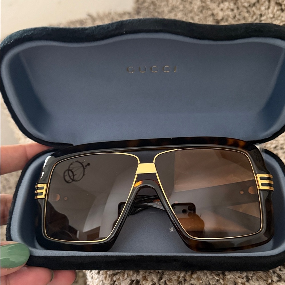 Gucci Brown and Gold Sunglasses